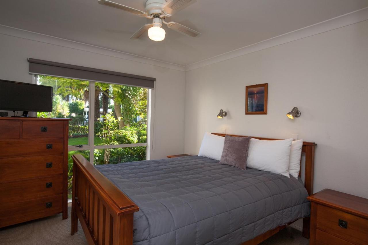 Pacific Palms Resort ปาปาโมอา ภายนอก รูปภาพ