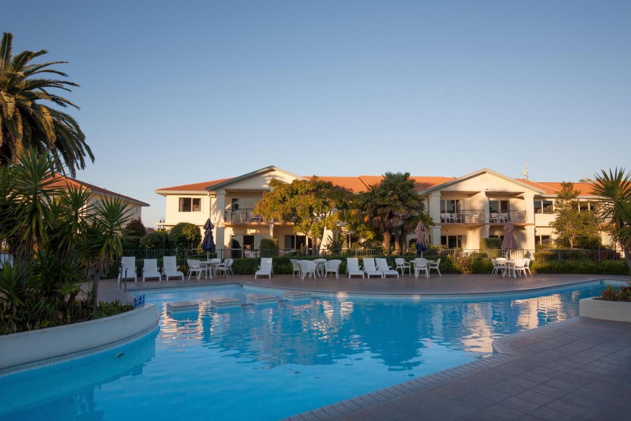 Pacific Palms Resort ปาปาโมอา ภายนอก รูปภาพ