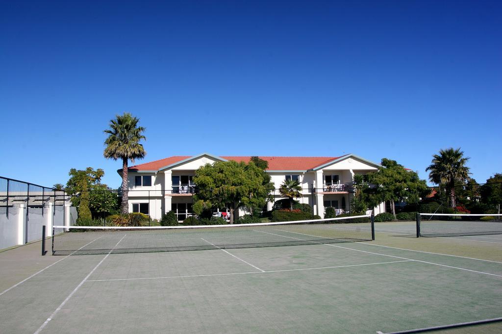 Pacific Palms Resort ปาปาโมอา ภายนอก รูปภาพ